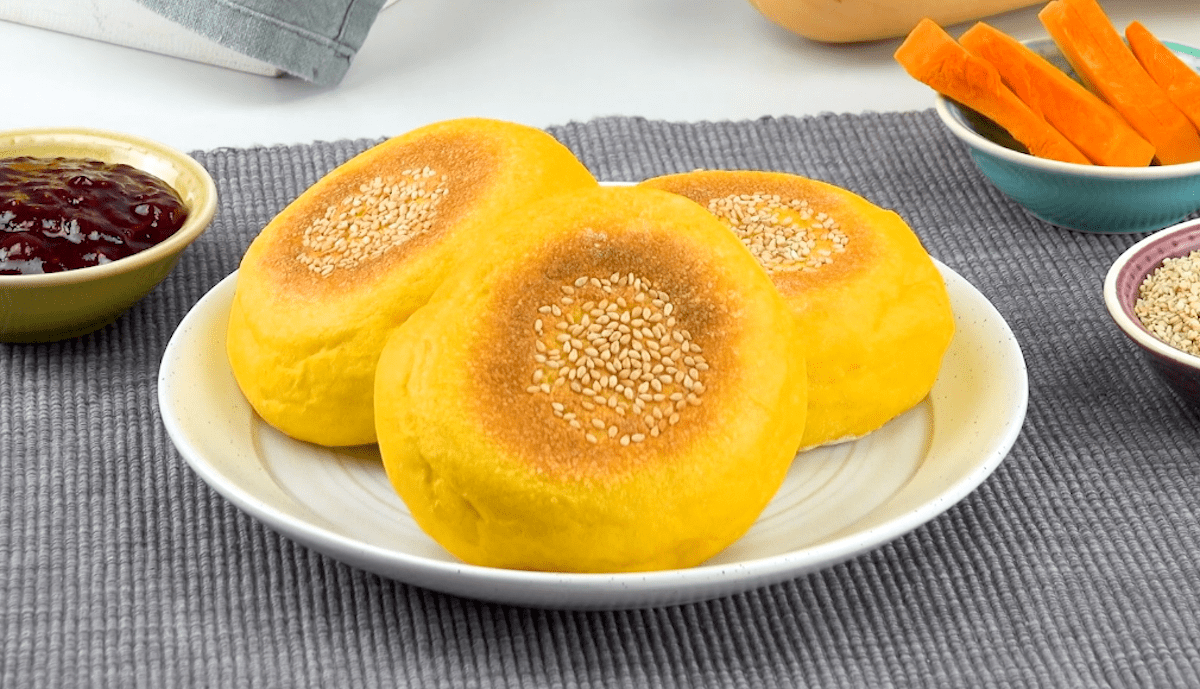 Köstliche Brötchen aus Kürbis backen