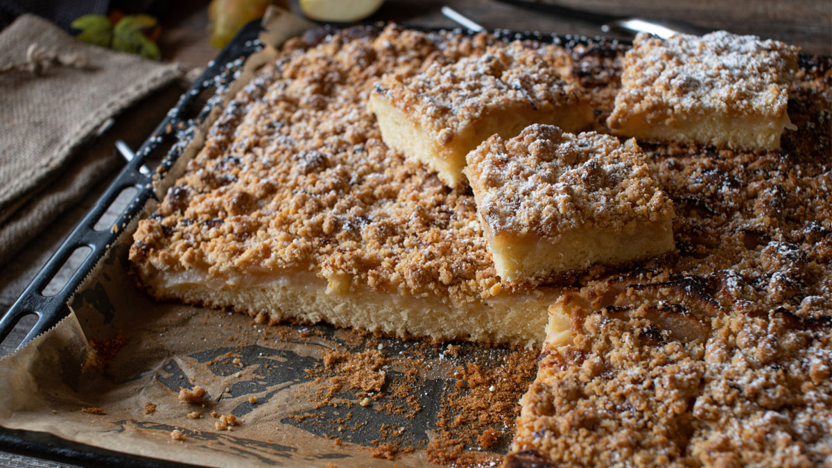 Hefekuchen vom Blech: verführerischer Klassiker - Leckerschmecker