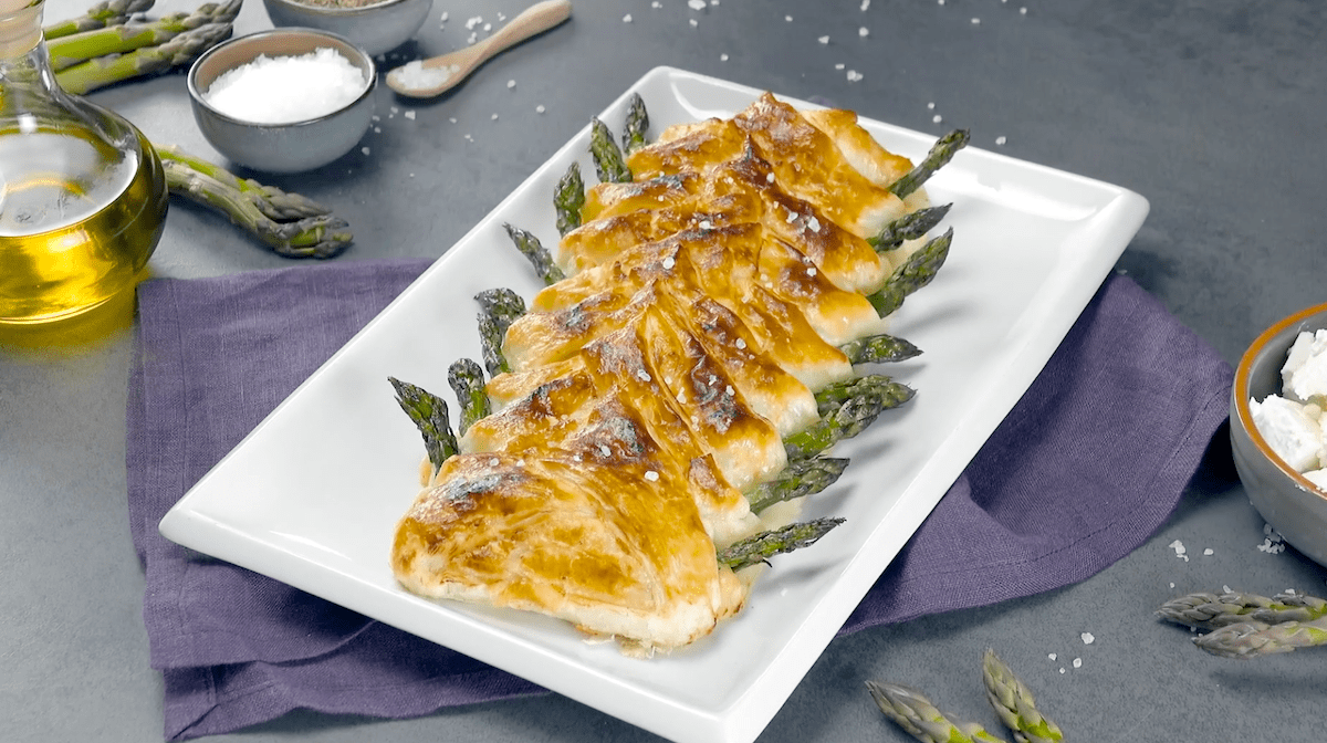Spargel im Blätterteig