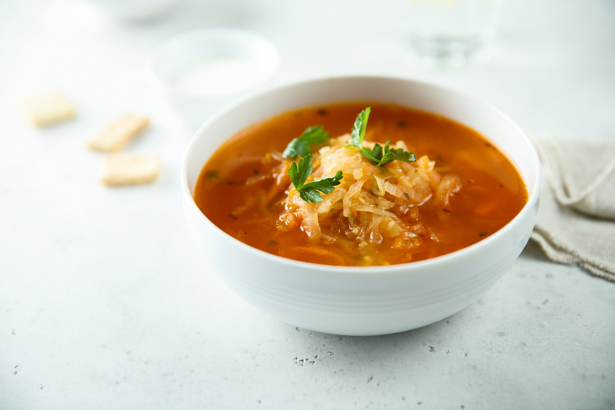 Sauerkrautsuppe wie von Oma: So gelingt sie perfekt - Leckerschmecker