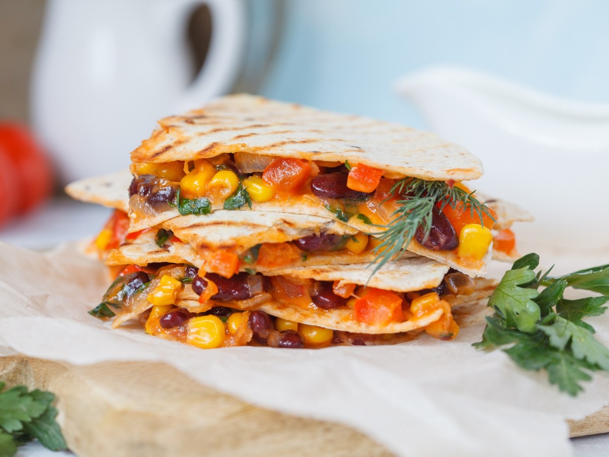 Quesadillas aus der Tex-Mex-Küche: perfekter Snack für Käse-Fans