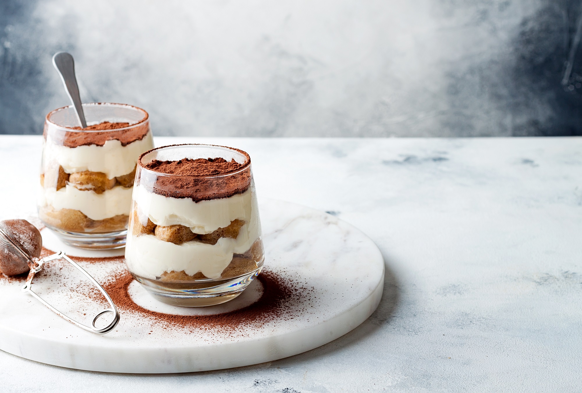 Tiramisu im Glas: Blitzschnelles Dessert aus 5 Zutaten - Leckerschmecker