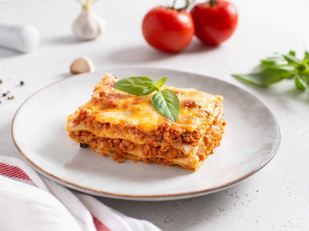 Lasagne mit Schmand und Bolognese: italienischer Klassiker mal anders