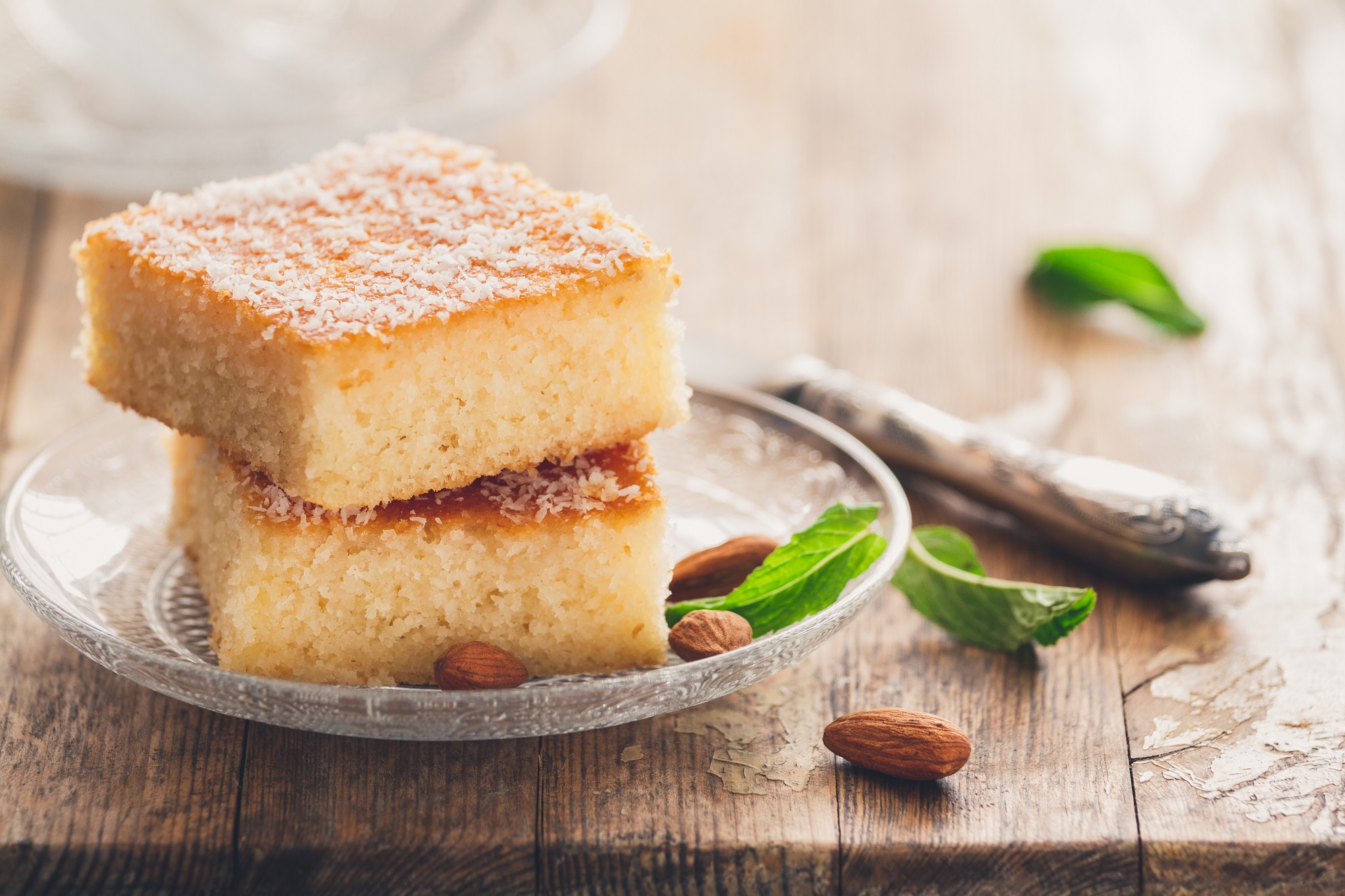 Basbousa: So backst du den arabischen Grießkuchen - Leckerschmecker