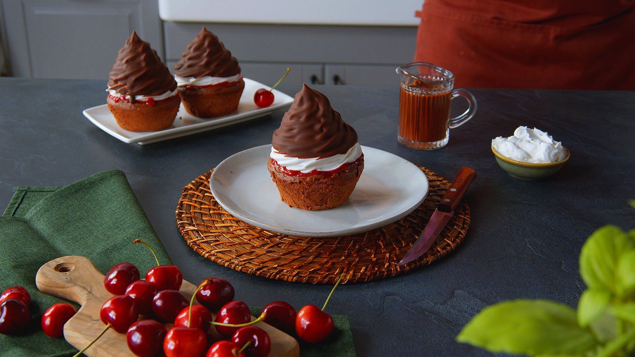 Schwarzwälder-Kirsch-Muffins: Neuinterpretation eines Klassikers ...