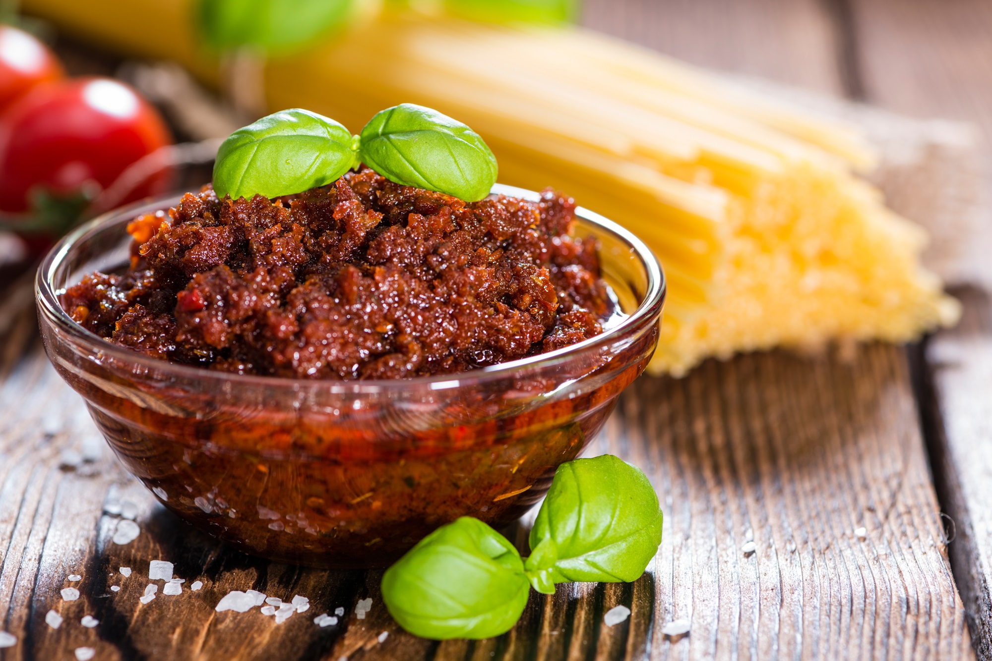 Pesto Rosso: So machst du die schnelle Nudelsoße selber - Leckerschmecker