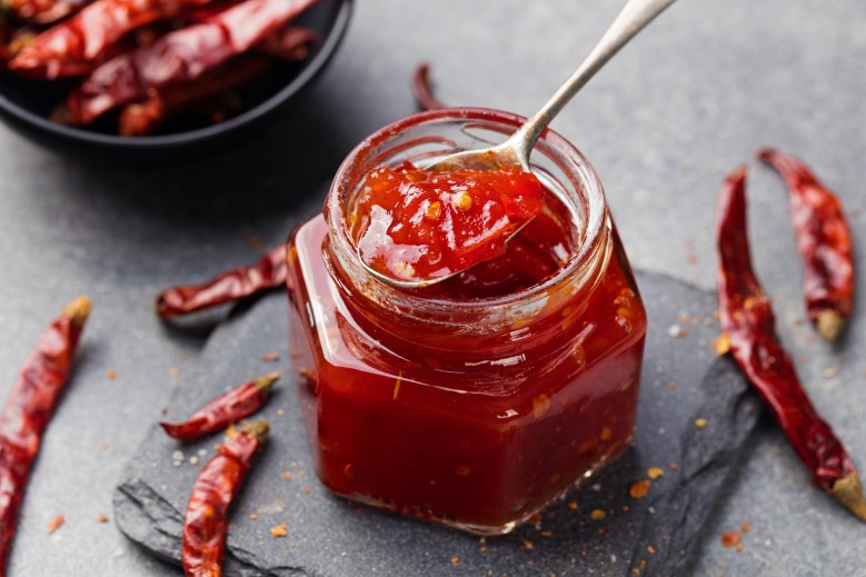 Zu Käse passt nichts besser als diese Chilimarmelade
