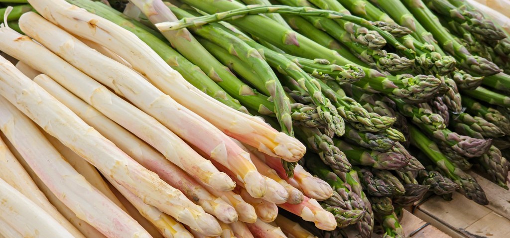 Grüner oder weißer Spargel?