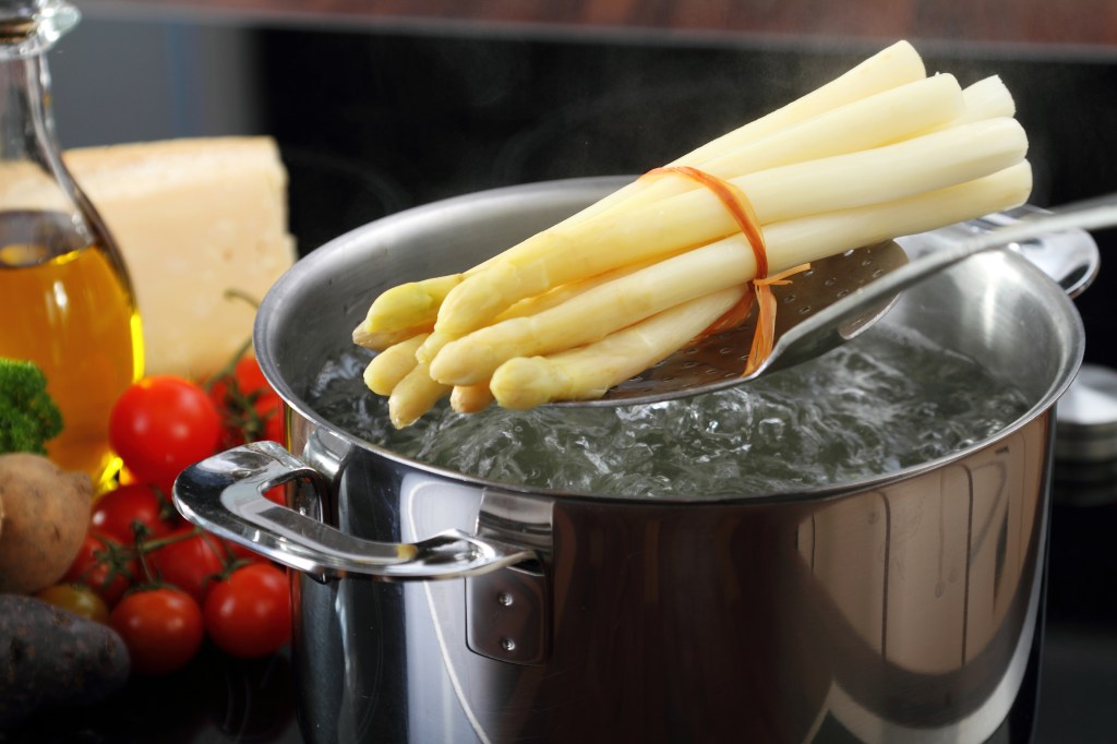 So lange muss Spargel kochen