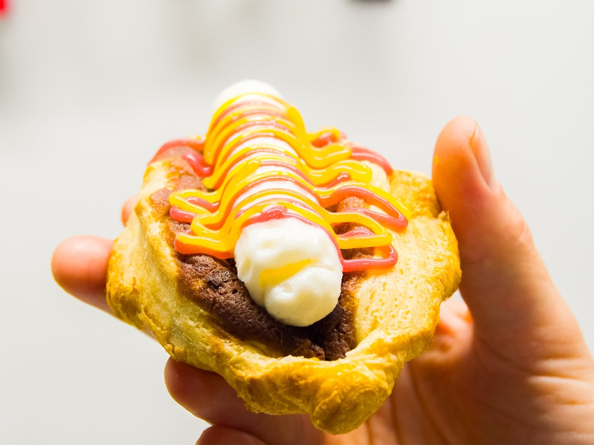 Dieser Croissant-Hotdog wird dich überraschen