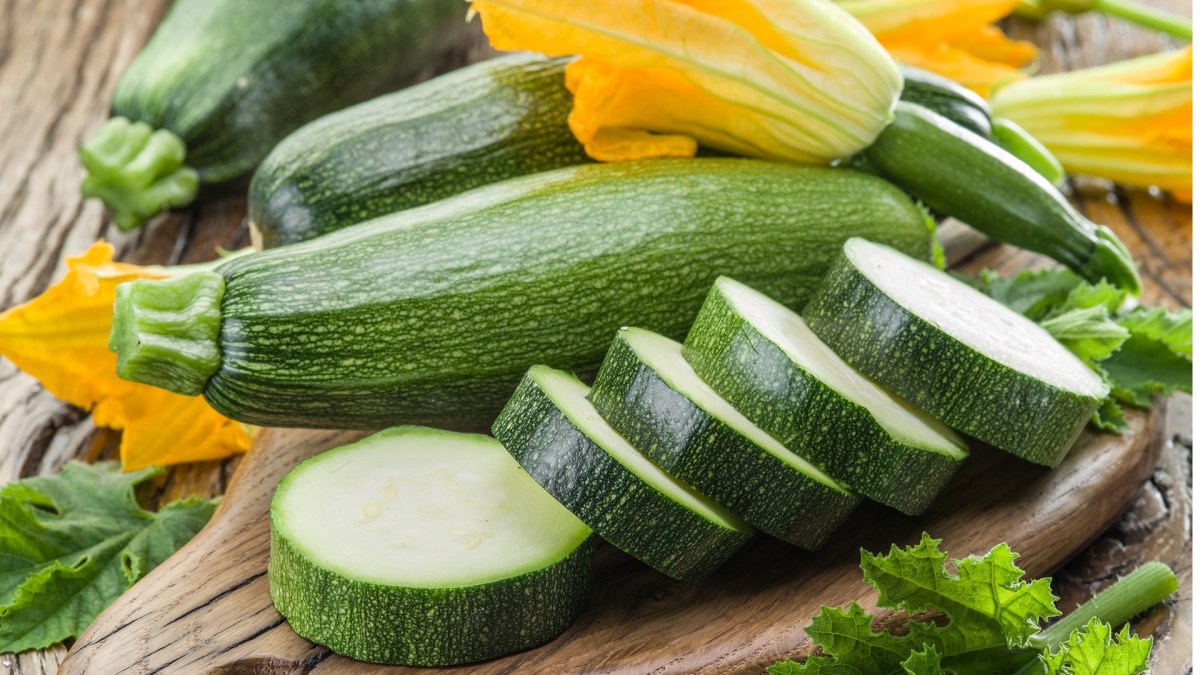 Warenkunde Zucchini: vielseitiges Sommergemüse